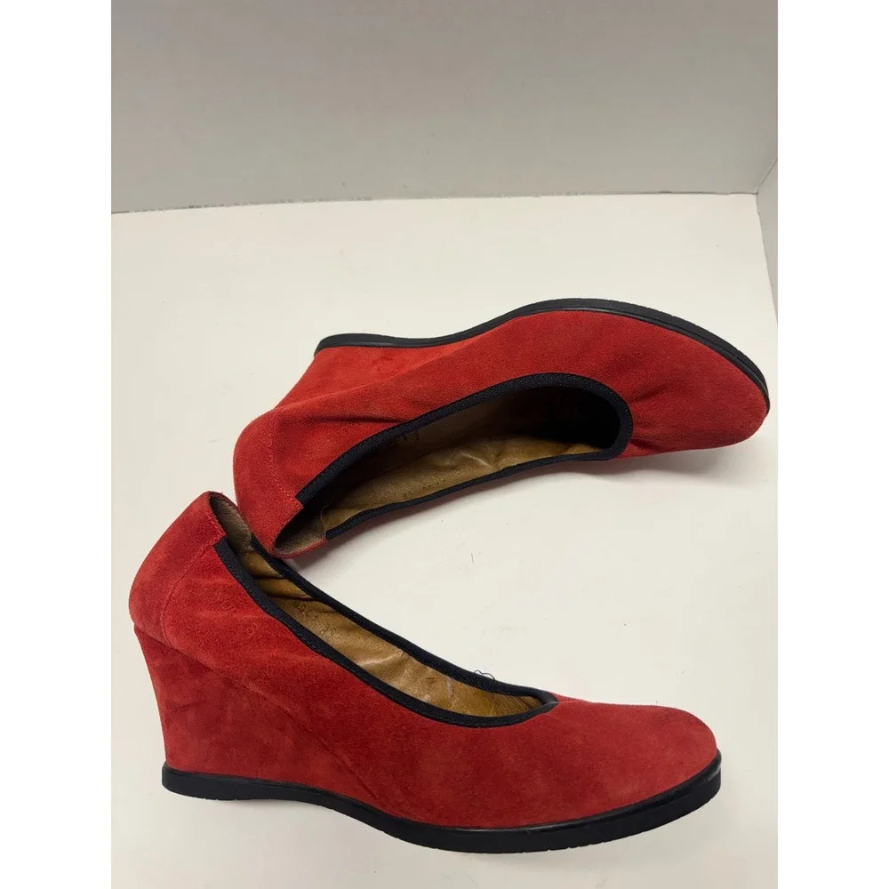Wonders‎ Red Suede Wedge Pumps Leather Made in Spain EU 38 L-8061 7.5